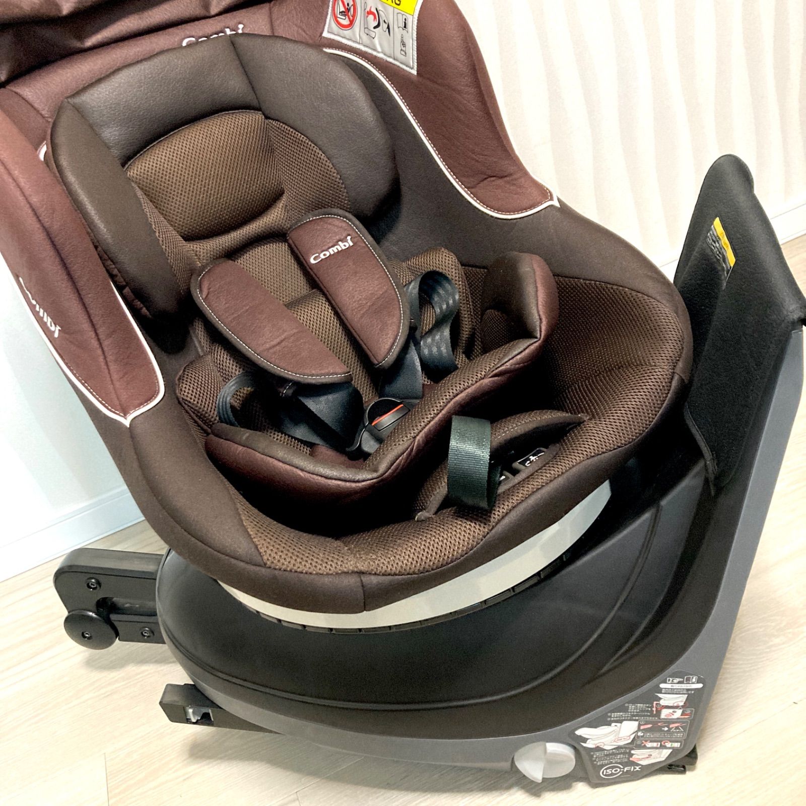 combi コンビ　ISOFIX チャイルドシート CG-CIG 回転式　説明書