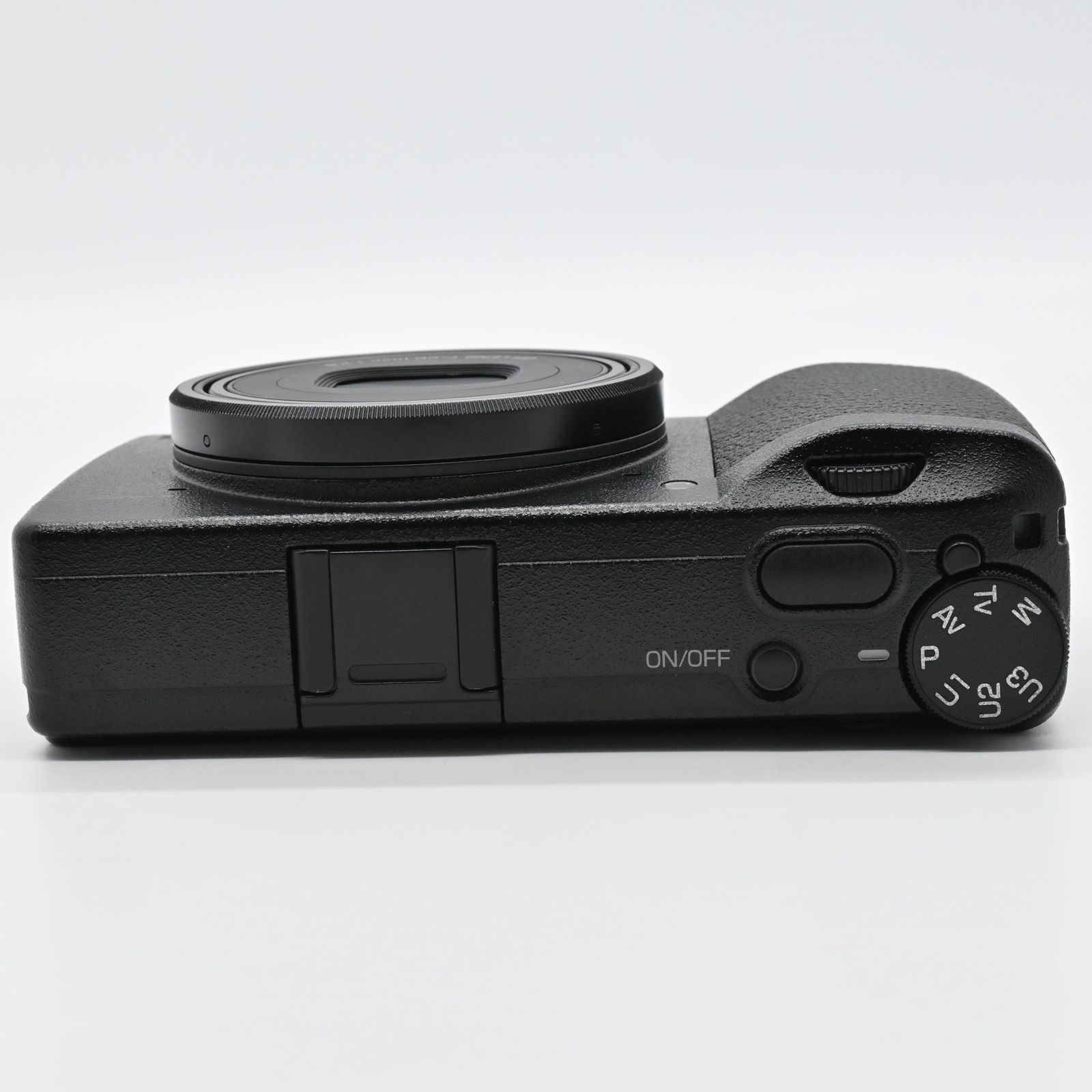 ☆美品☆RICOH GR Ⅲx ショット数 3276回 - メルカリ