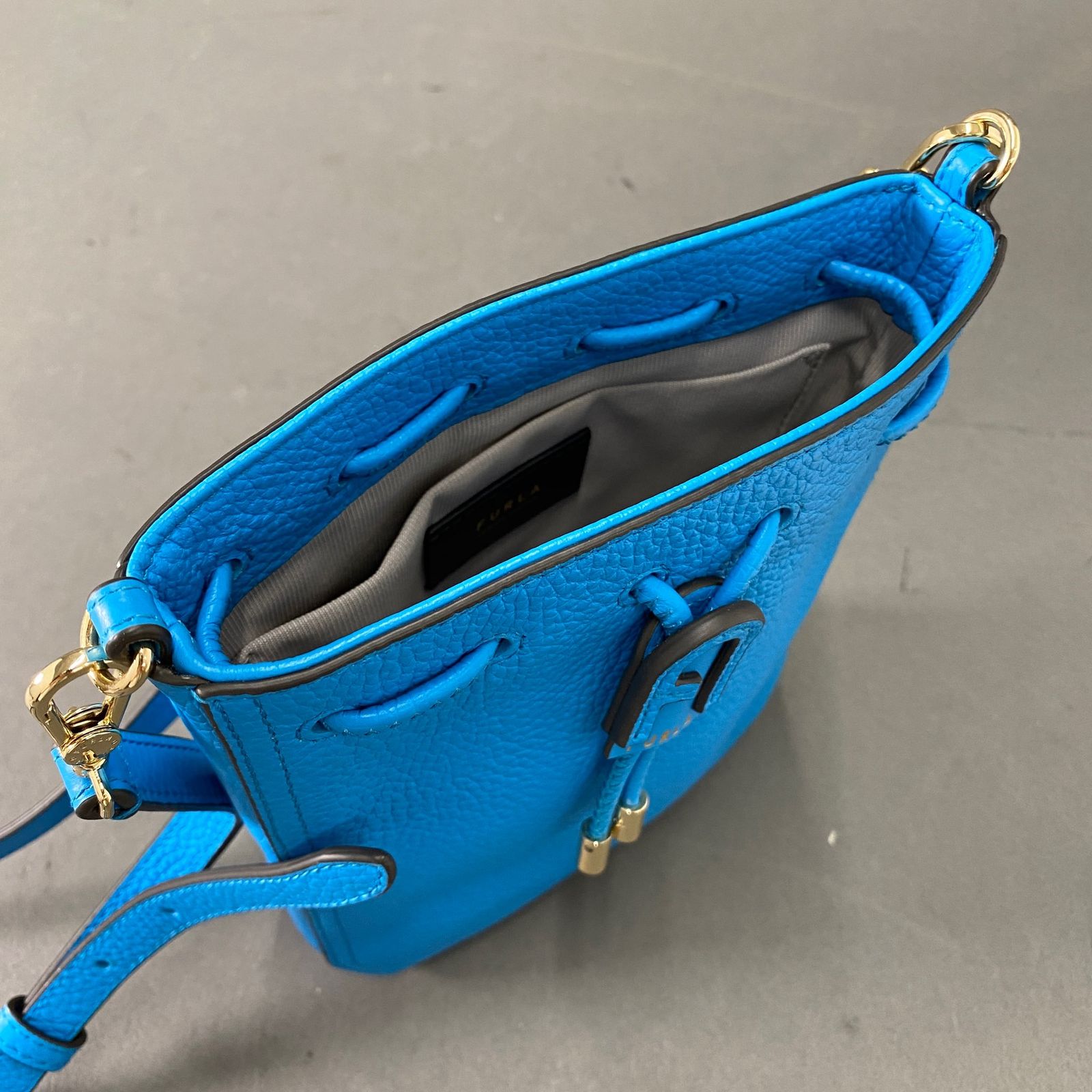 k7《 フルラ 》FURLA フルラ ATENA BUCKET BAG MINI アテナバケット 