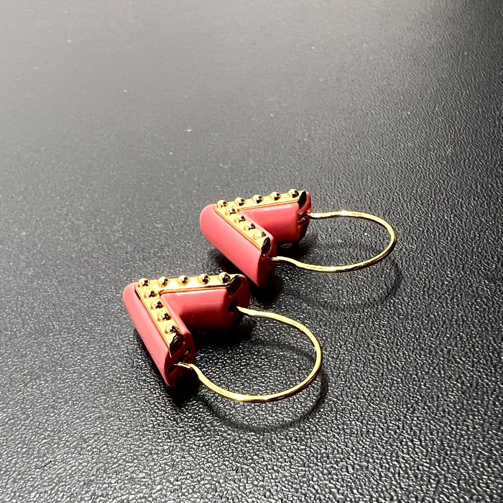 ルイ・ヴィトン ピアス LOUIS VUITTON/ルイヴィトン M63187 エッセンシャルV フープ