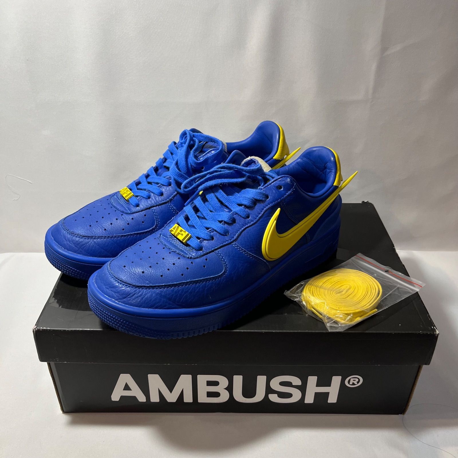NIKE AMBUSH スニーカー ブルー/イエロー AMBUSH Nike スニーカー 青/黄 NIKE AMBUSH スニーカー ブルー/イエロー AMBUSH Nike スニーカー 青/黄