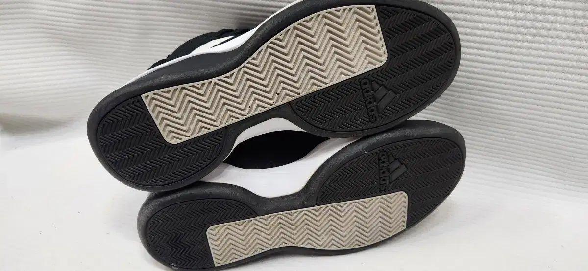 アディダス プロ