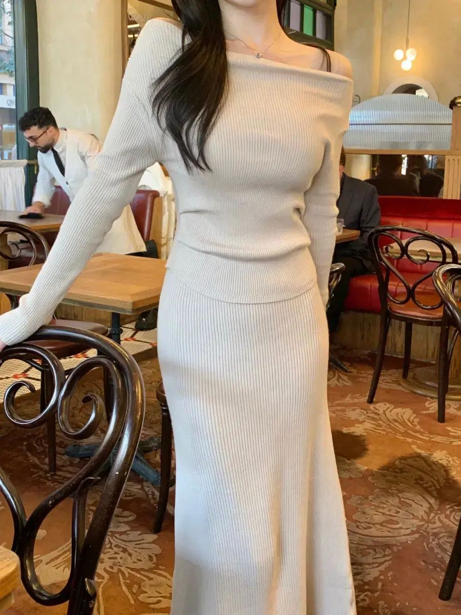 Leyeal 르옐 グレー スレース オフショルダー ニット スカート セット シエ sie