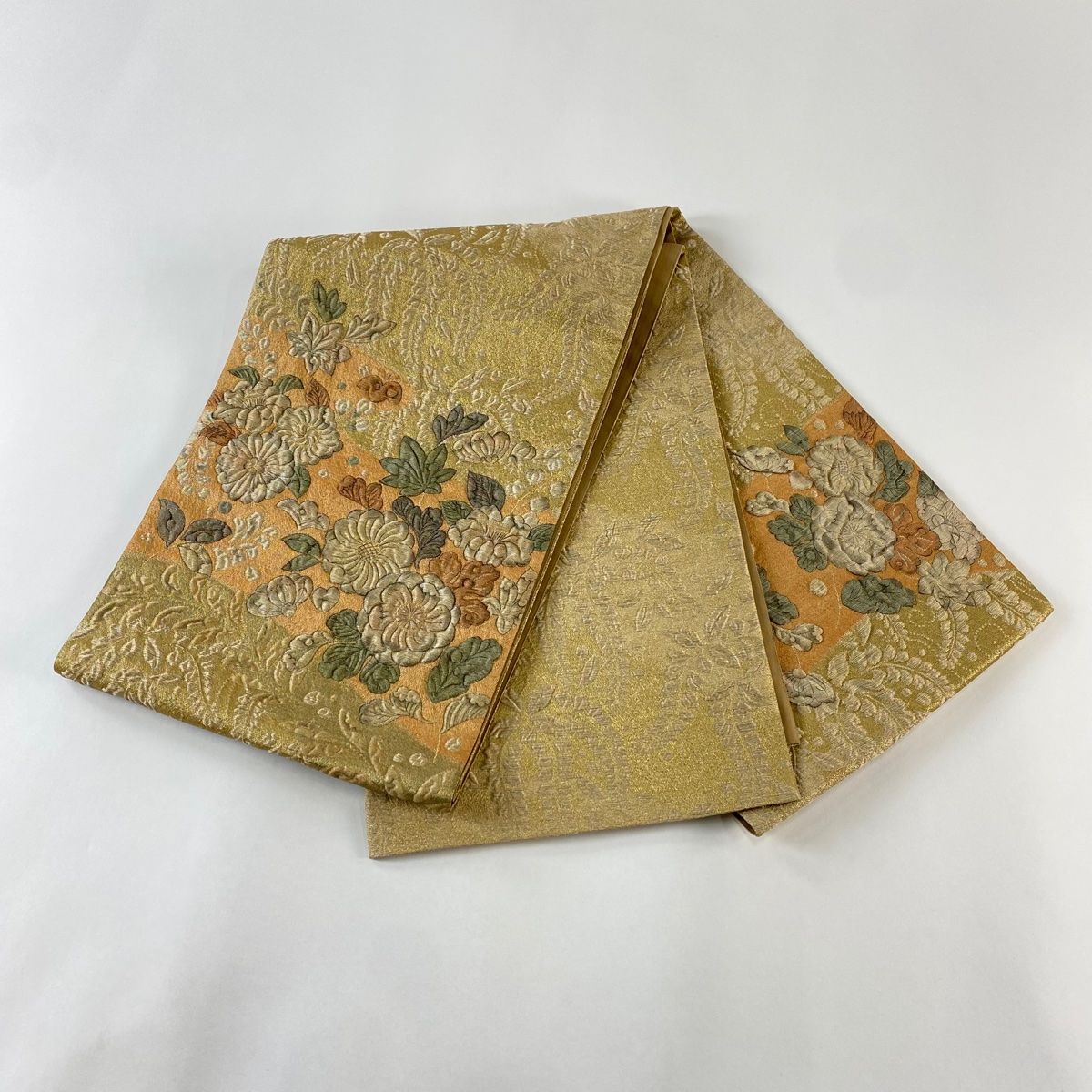 袋帯 美品 秀品 段縞 花 金糸 箔 ベージュ お太鼓柄 正絹 【中古