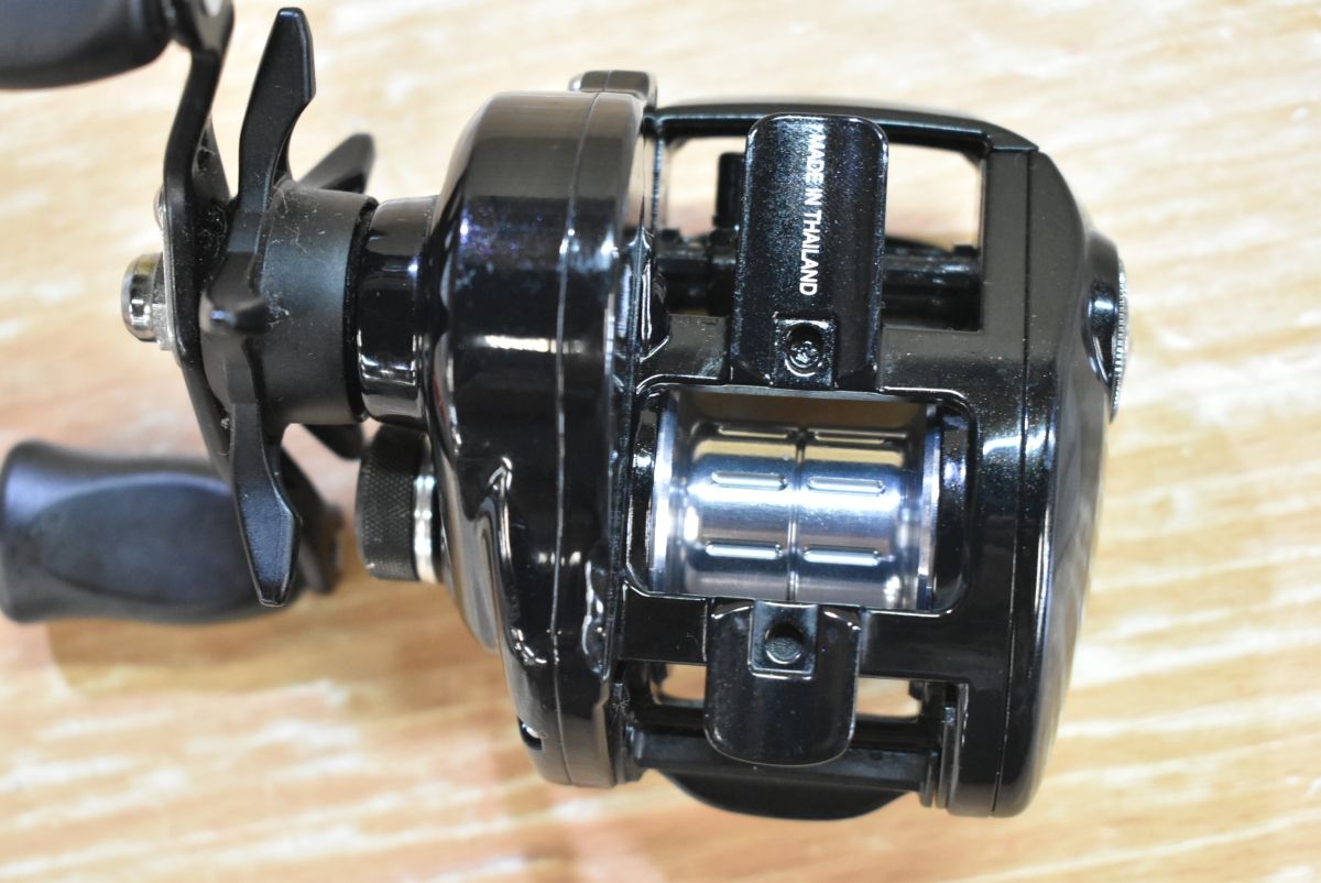 ダイワ タトゥーラ 103-TW クレイジークランカー ベイトリール