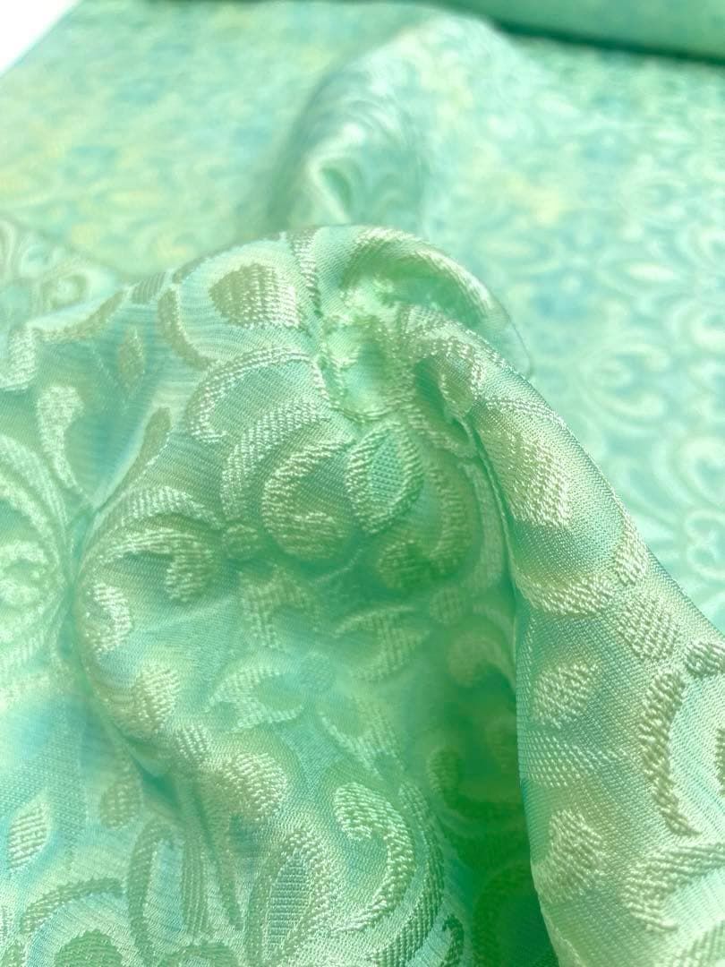 無地小紋 紋意匠 寿光織 峯仙 ぼかし 正絹 反物 - メルカリ