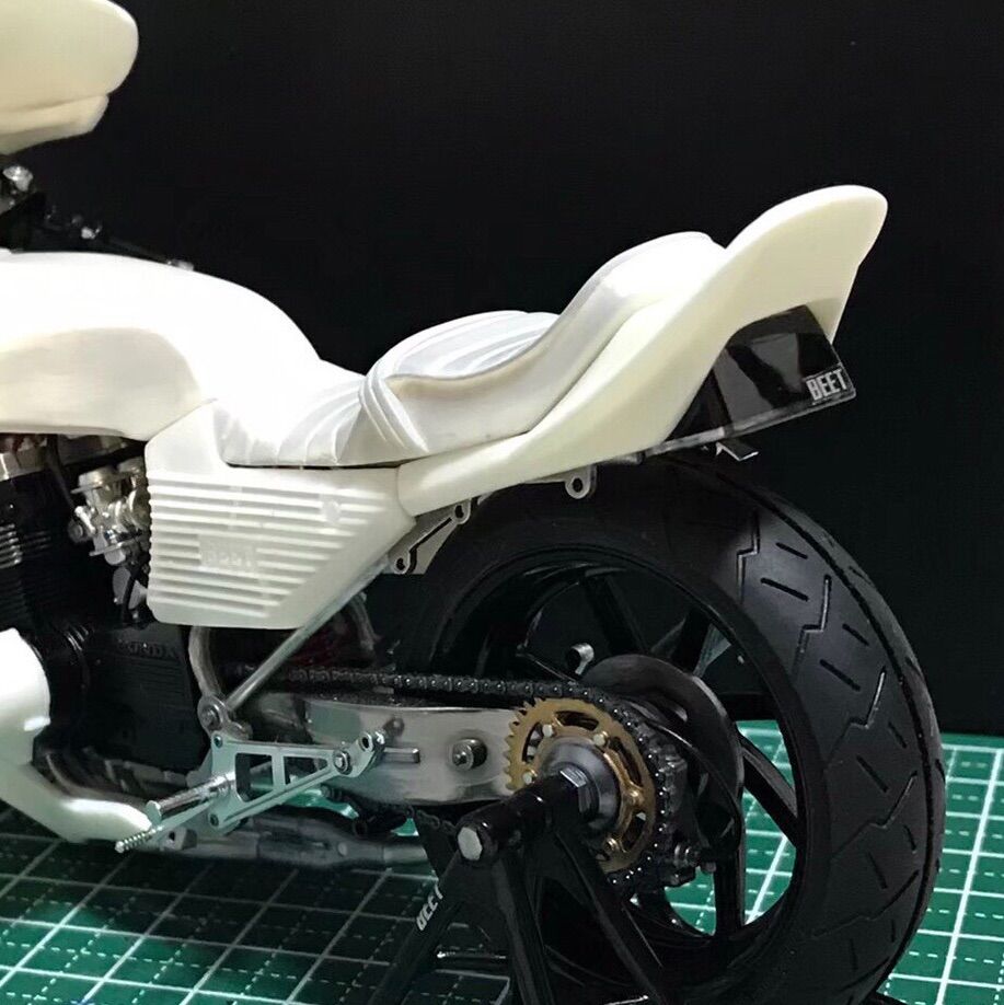 1/12 レジン製 CBX アウトバーンテールカウル - メルカリ