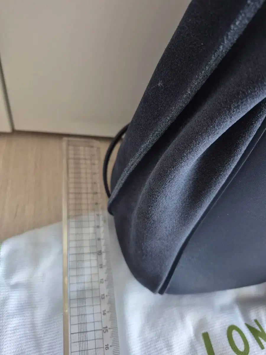 ロンシャン バケットバッグ