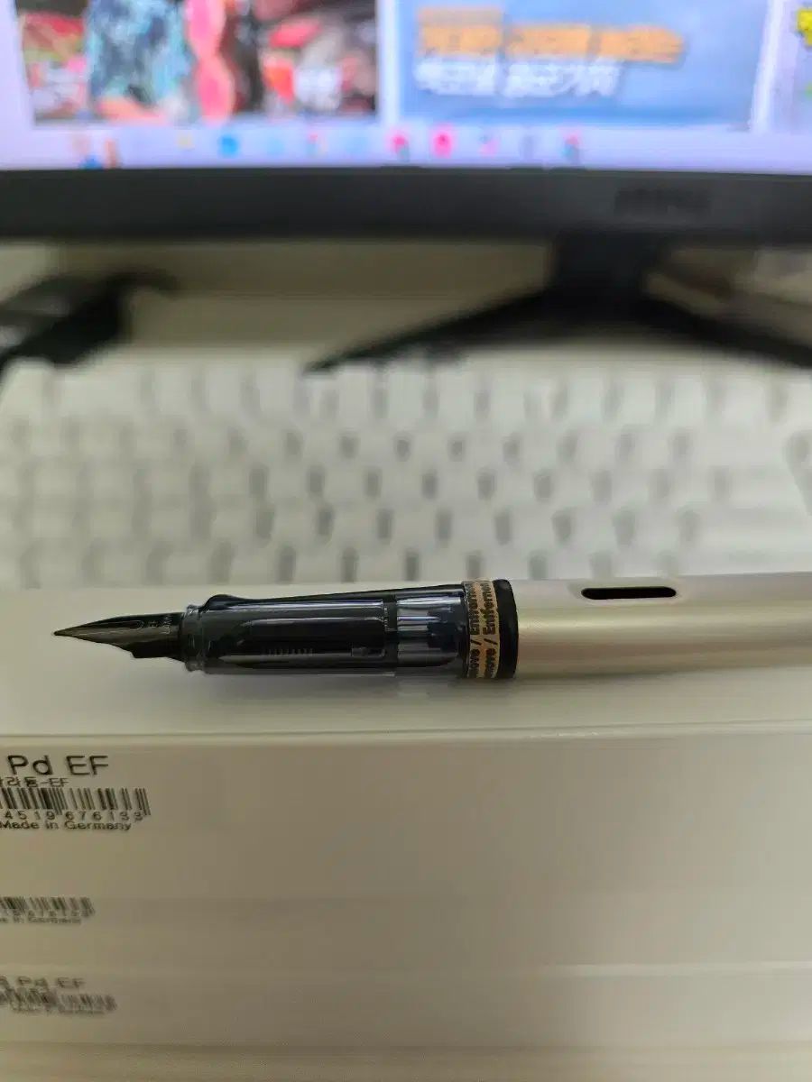 LAMY 万年筆 Lm 058 PD EF |