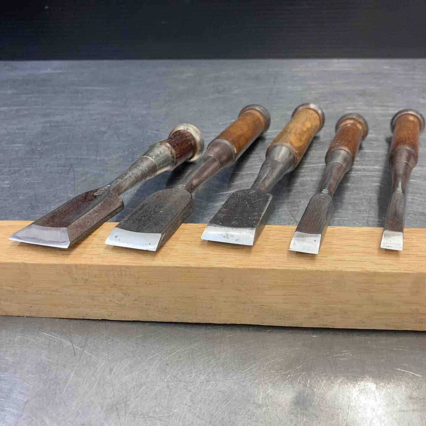 品 山弘 鑿 5本まとめ売り 叩き鑿 鉋 大工道具 他 骨董品 東大和店 HRDEVELOPMENT_JP