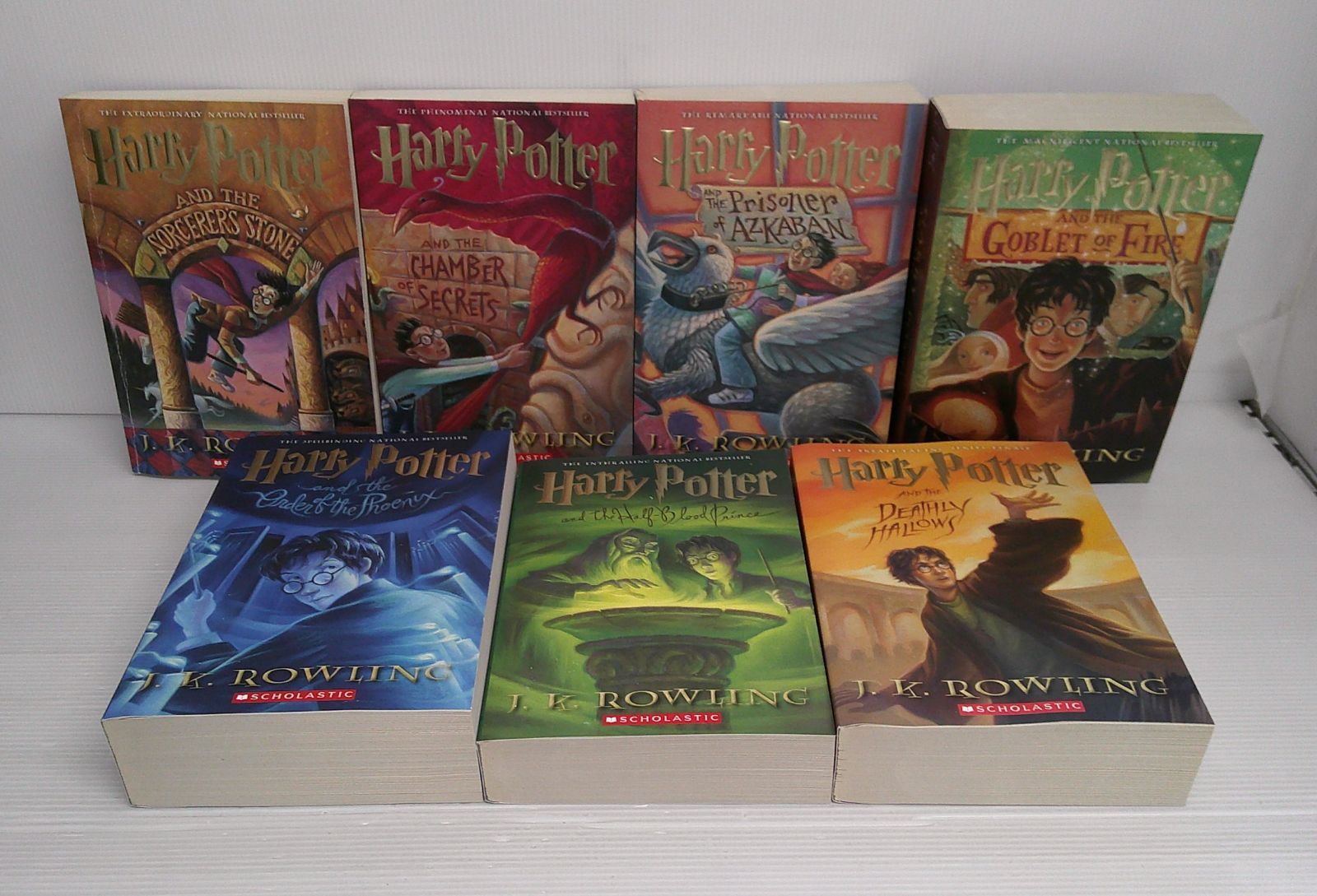 Harry Potter 全7巻セット 未開封(洋書) ハリーポッター 洋書 全7巻セット 収納BOX付き 英語 - メルカリ