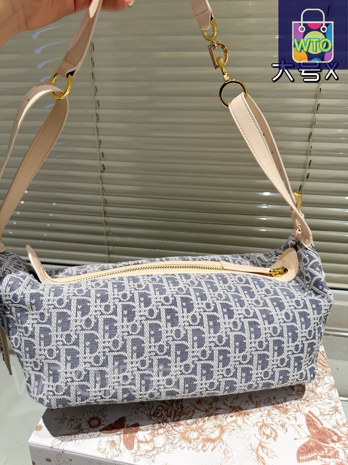 【日常を豊かにする♪】Dior ショルダーバッグ DIOR | ウィメンズ すべてのバッグ｜ハイブランド バッグ