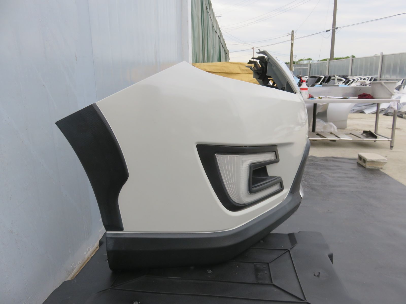 SFC2330 スバル エクシーガ YAM 純正 フロントバンパー クロスオーバー YA4 YA5