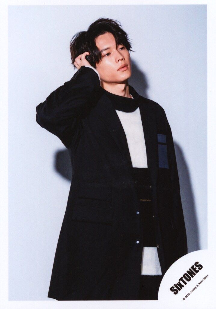 汚れあり 松村北斗 写真 4枚 少年たち 格子無き牢獄 カラT SixTONES SixTONES 松村北斗 公式写真 少年たち 2011 フォトセ 格子無き