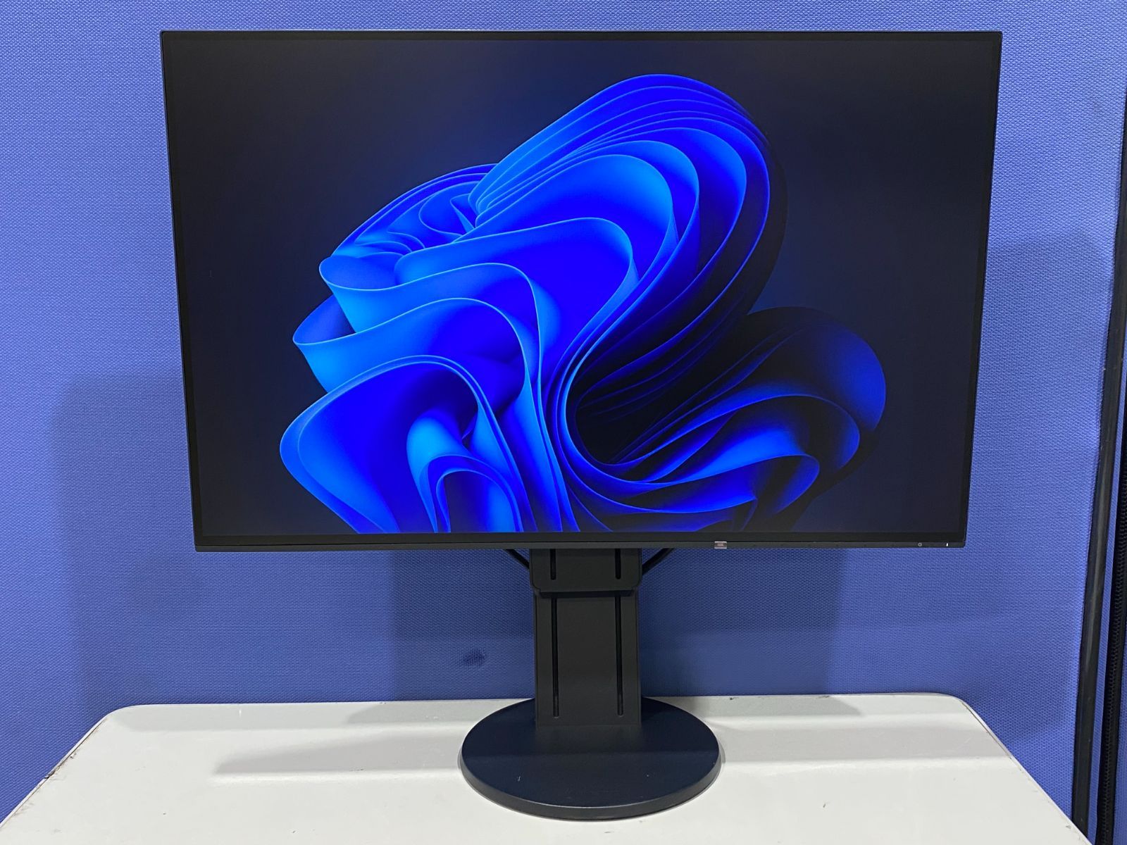 コレクター向】レインボーパイライト 水晶クラスター 共生