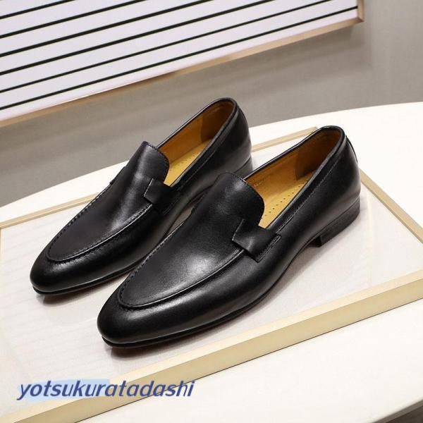 ドライビングシューズ