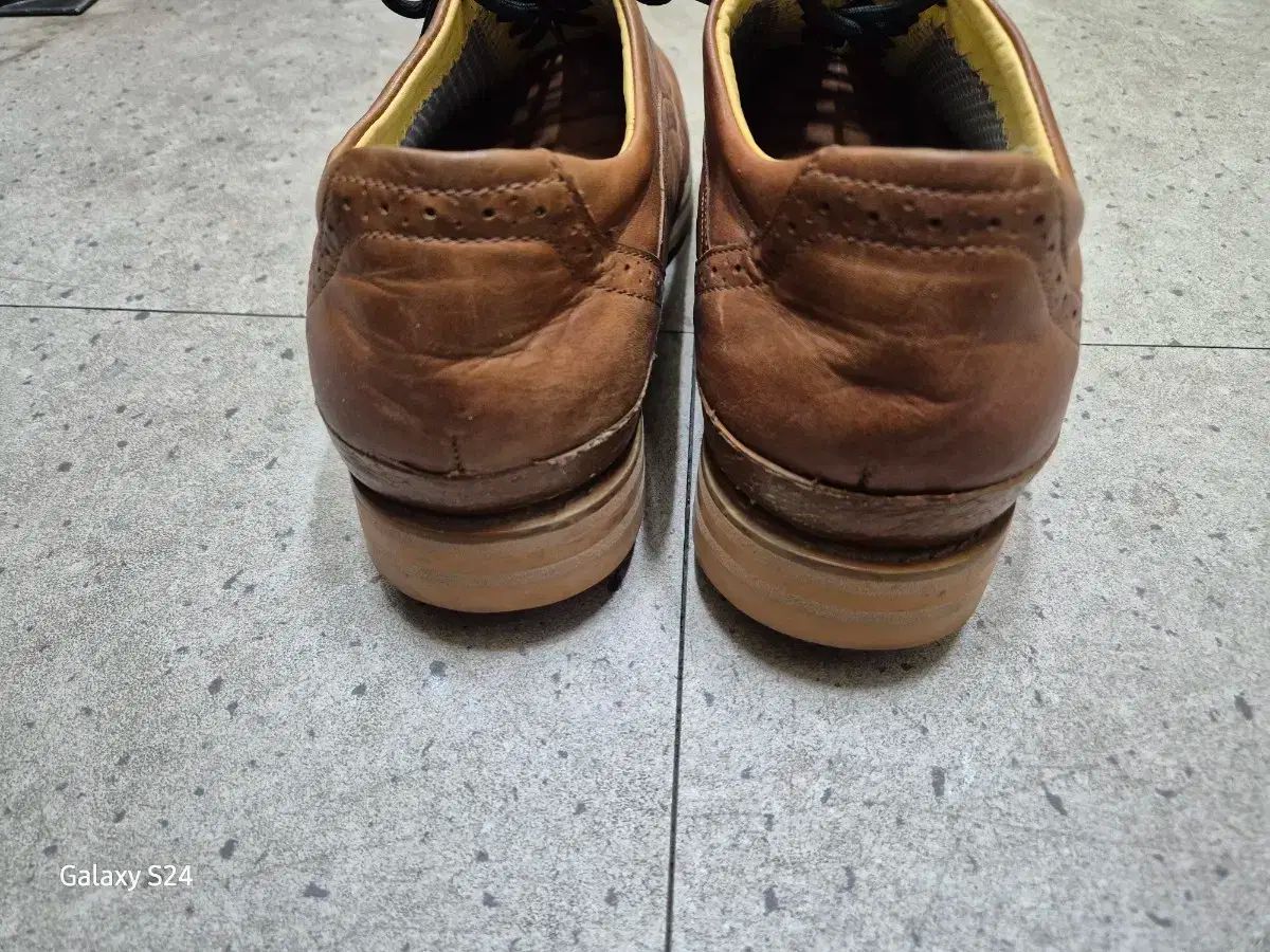 BALLY バリー