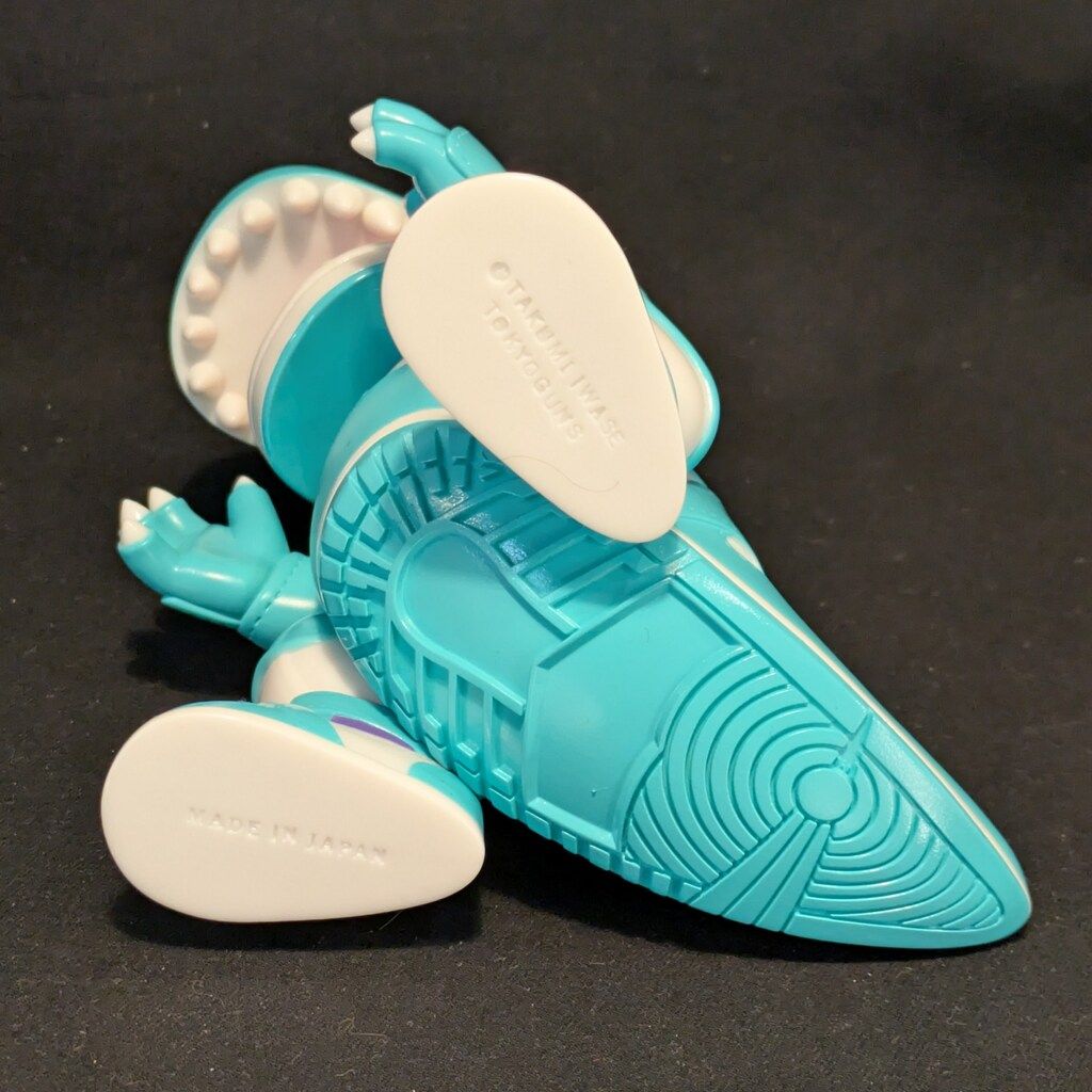 TOKYOGUNS 怪獣スニーカーヘッド　アクアカラー TOKYOGUNS 怪獣スニーカーヘッド アクアカラー - メルカリ