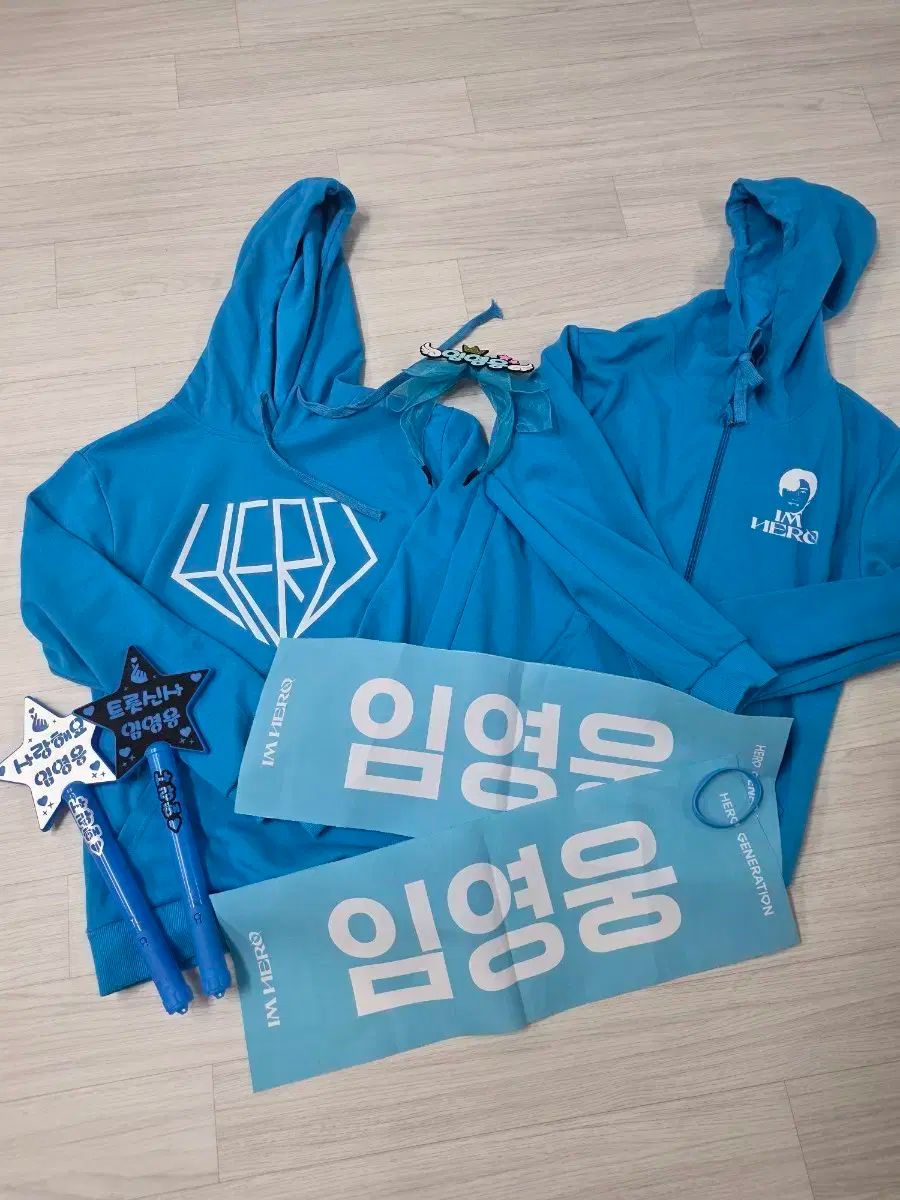 イム ヨンウン WHO フードTシャツ など