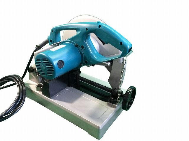 100V