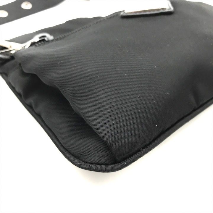 PRADA プラダ ウエストポーチ テスートナイロン 三角ロゴプレート 黒 良品 PRADA プラダ 三角ロゴ プレート ウエスト ポーチ バッグ