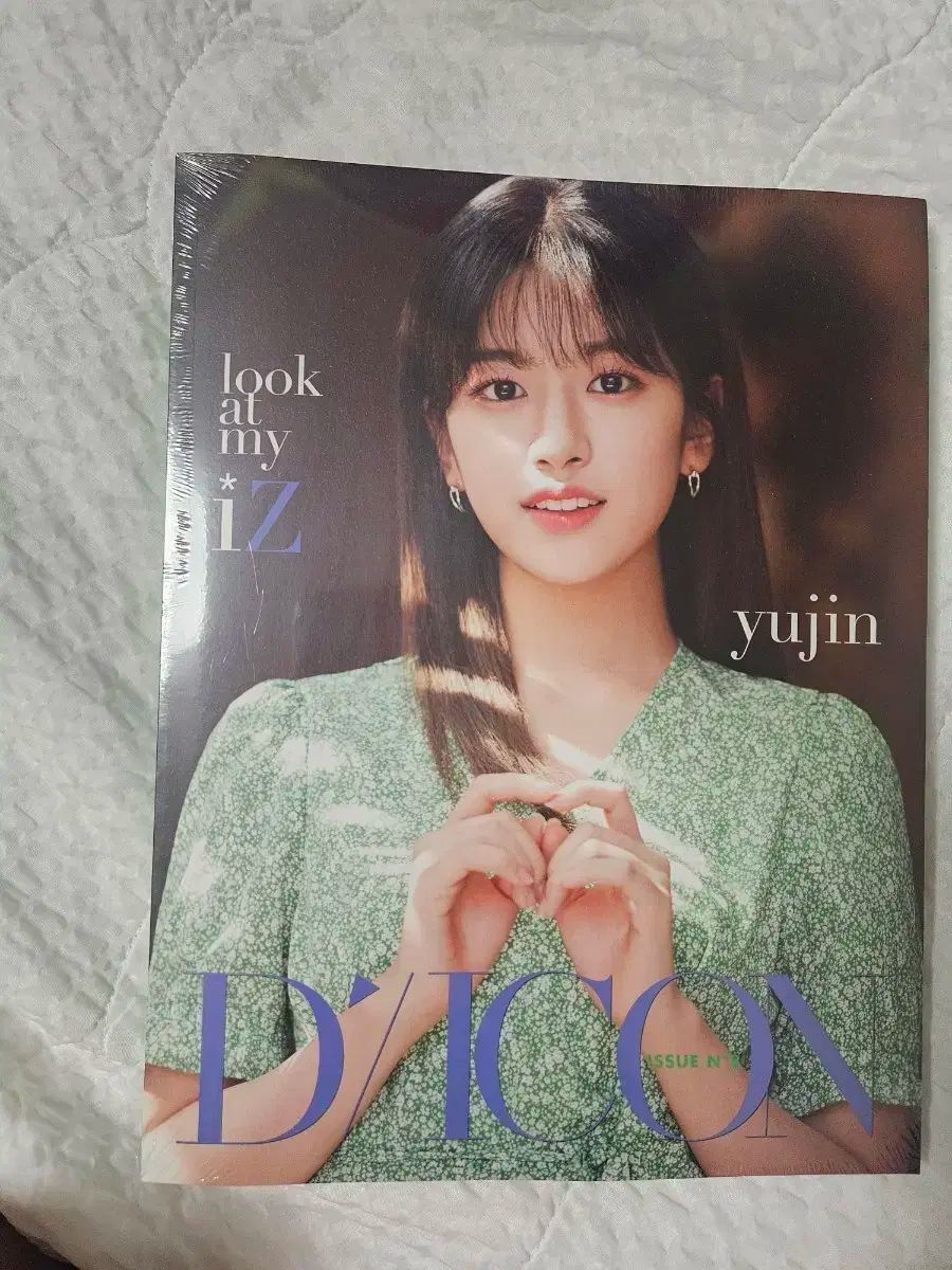 IZ*ONE アイズワン アン ユジン AN YUJIN DICON D ICON 写真集