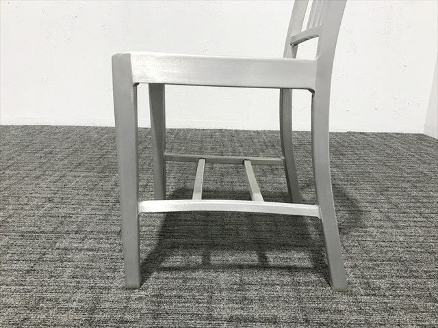 ミーティングチェア