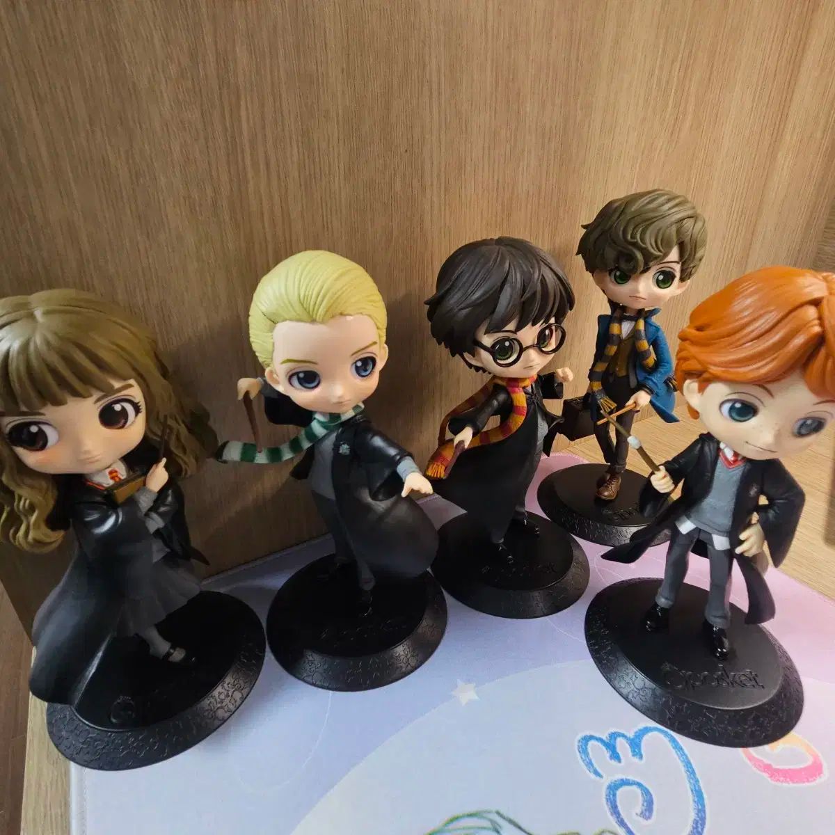 Harry Potter(ハリーポッター) Q posket（キューポスケット） フィギュア まとめ売り (ハリー ロン マルフォイ ハーマイオニー ニュート)