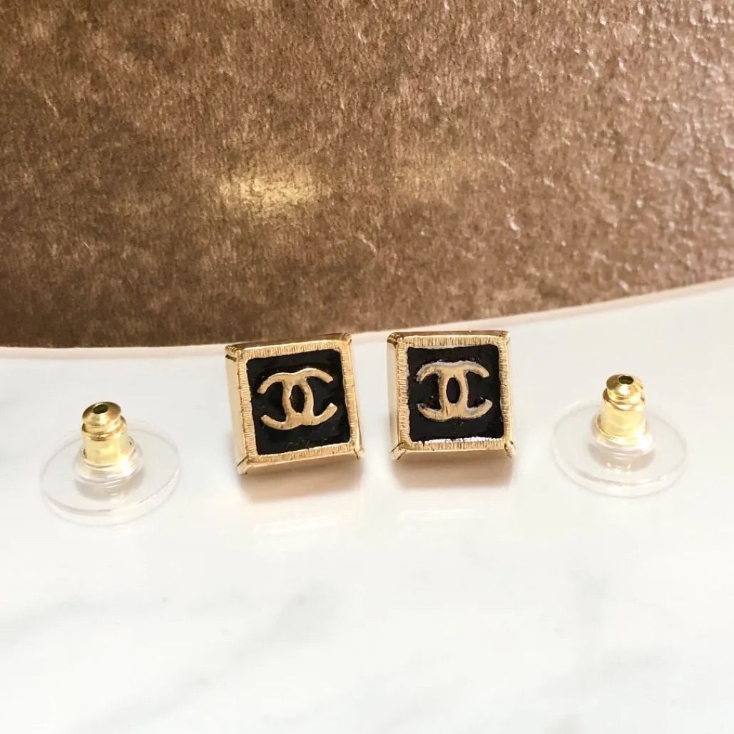 シャネル CHANEL B23C ピアス バイカラー 新作 新品未使用-