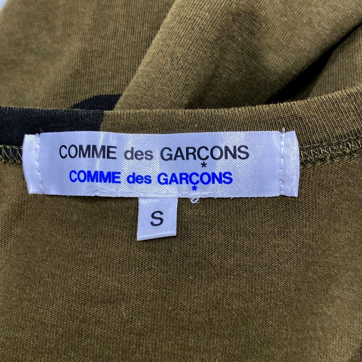 クルーネック ドット柄