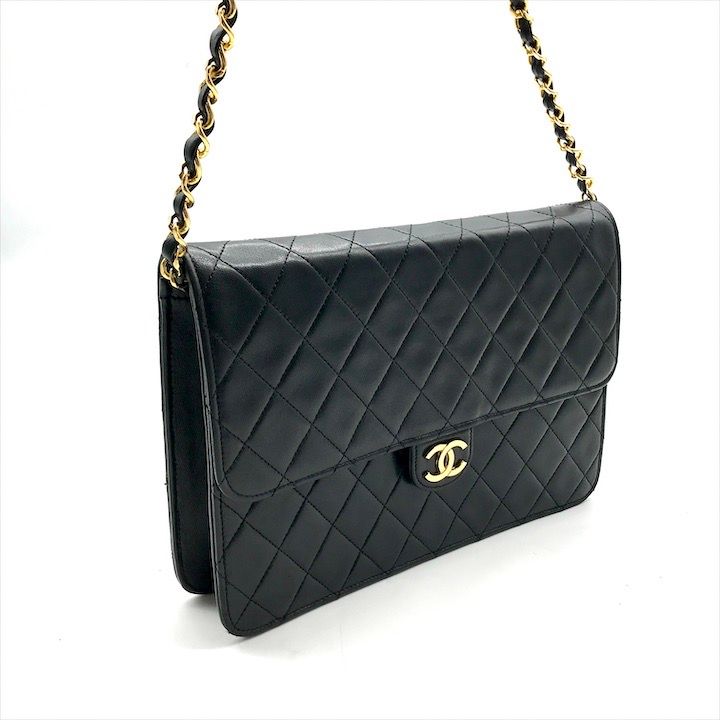 美品 CHANEL シャネル ココマーク プッシュロック ラムスキン