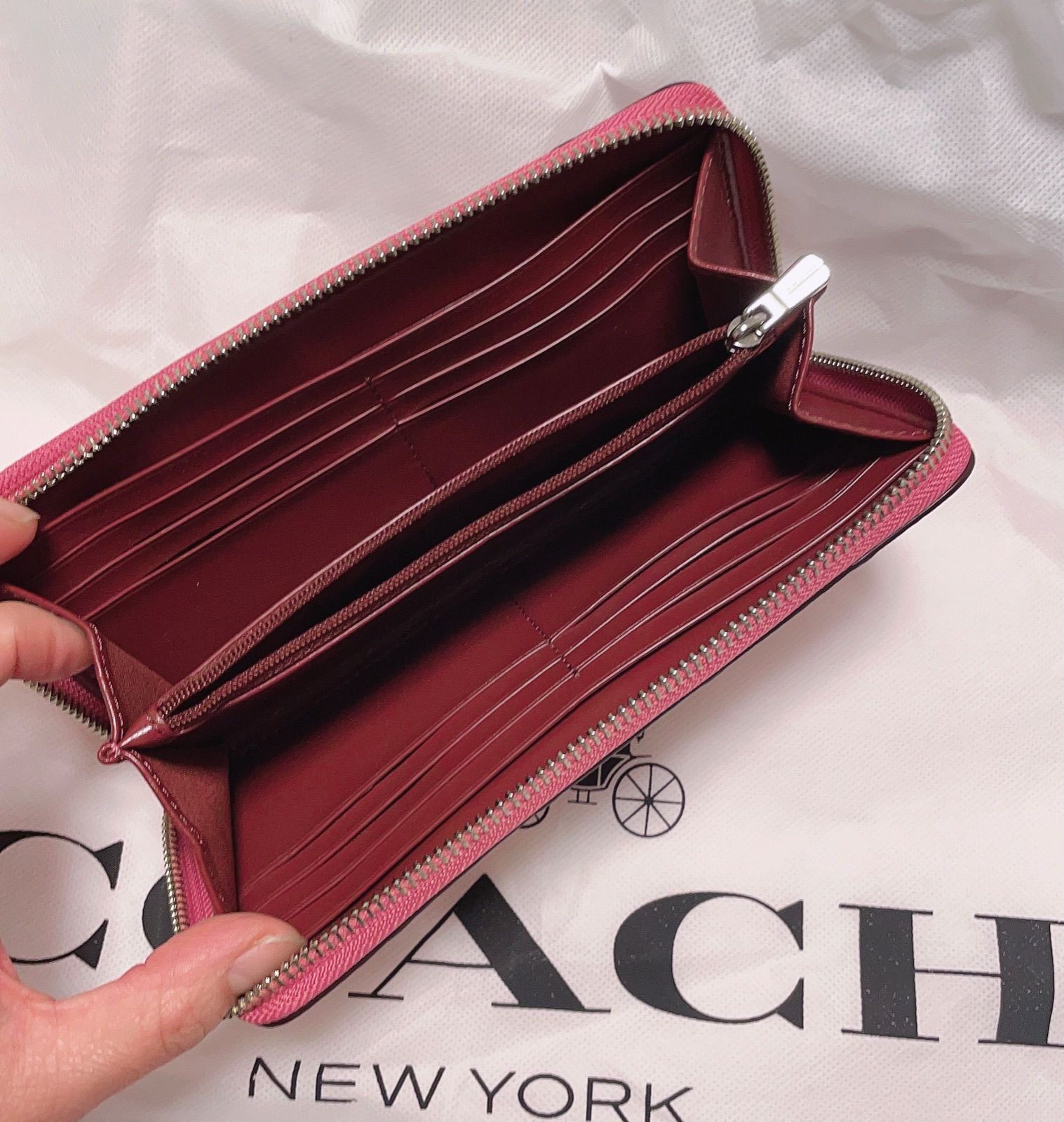 新品 未使用 ☆ COACH コーチ 長財布 ネオンピンク ピンク ⅱ - メルカリ