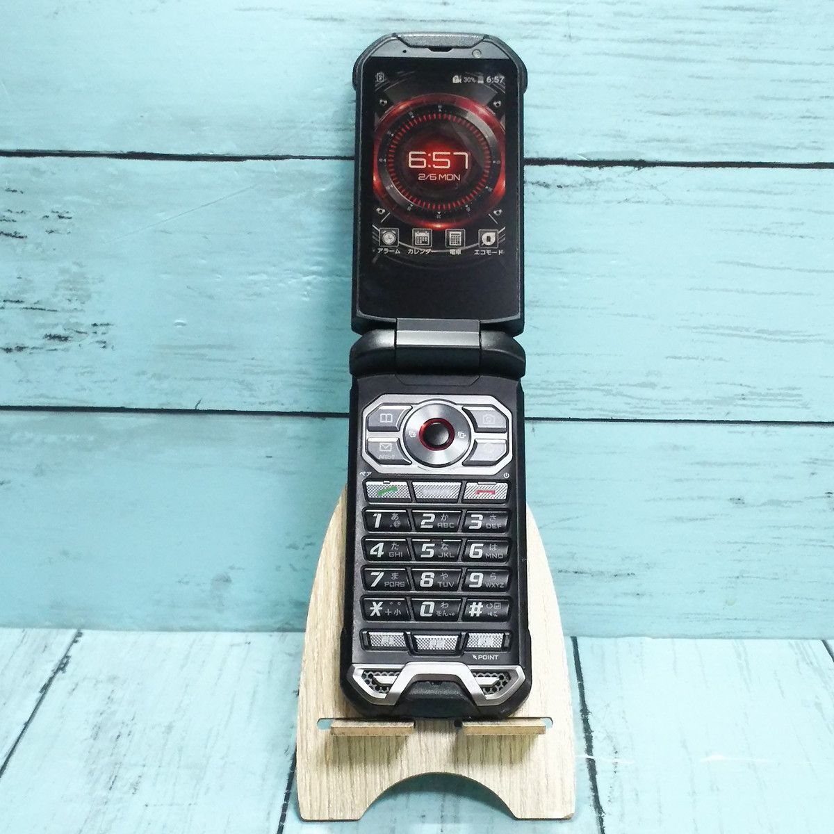 au ガラホ　torque x01 SIMロック解除済 au ガラホ torque x01 SIMロック解除済 【公式通販】