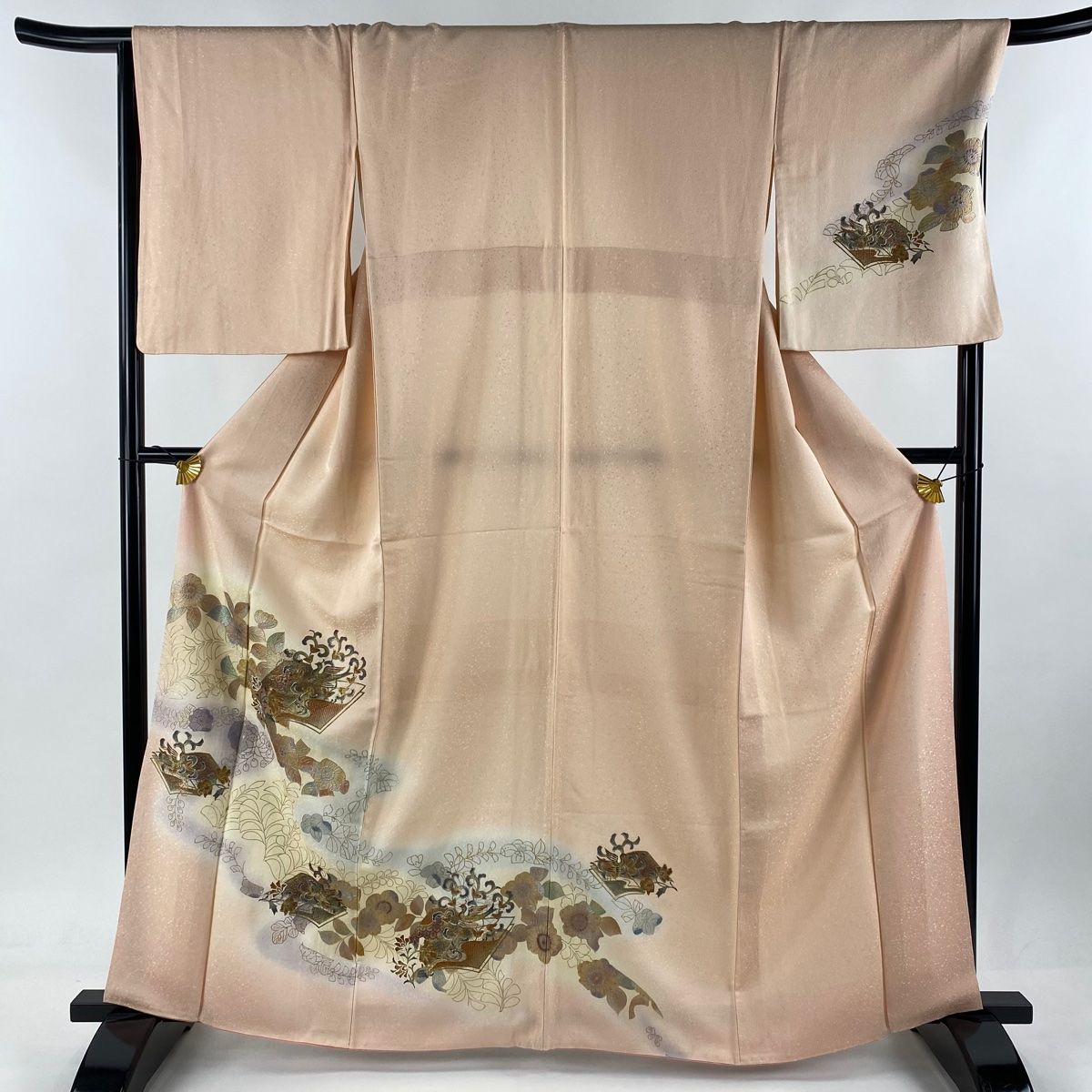 訪問着 美品 秀品 身丈167cm 裄丈67cm 正絹 訪問着 身丈167cm 裄丈67cm M 袷 丹下雄介 やまと 落款 葉柄 金糸 金彩