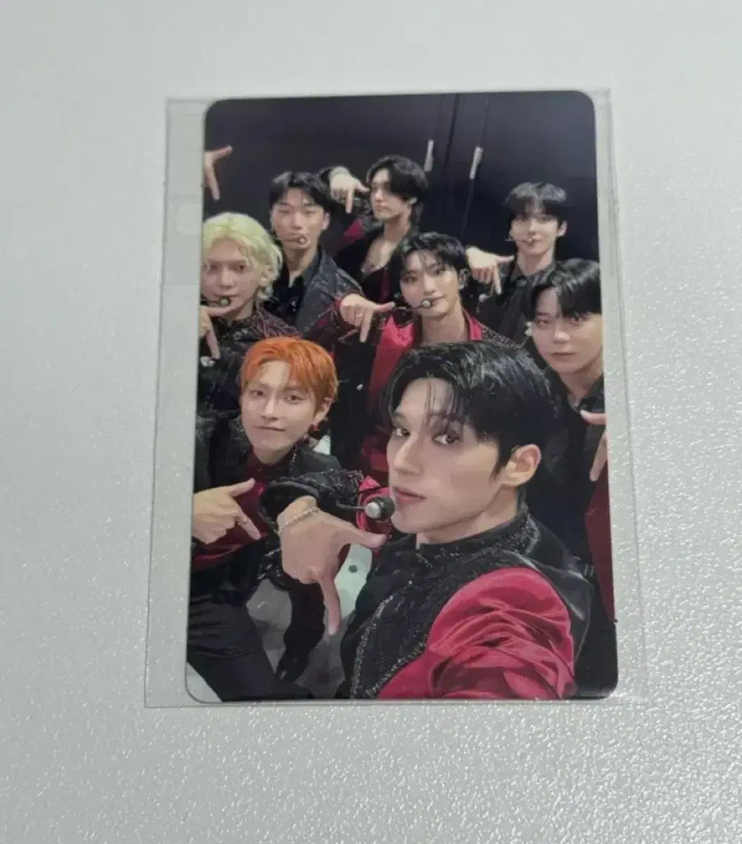 ATEEZ（エイティーズ・アチズ） 8ROOM 7周年 ポップアップ