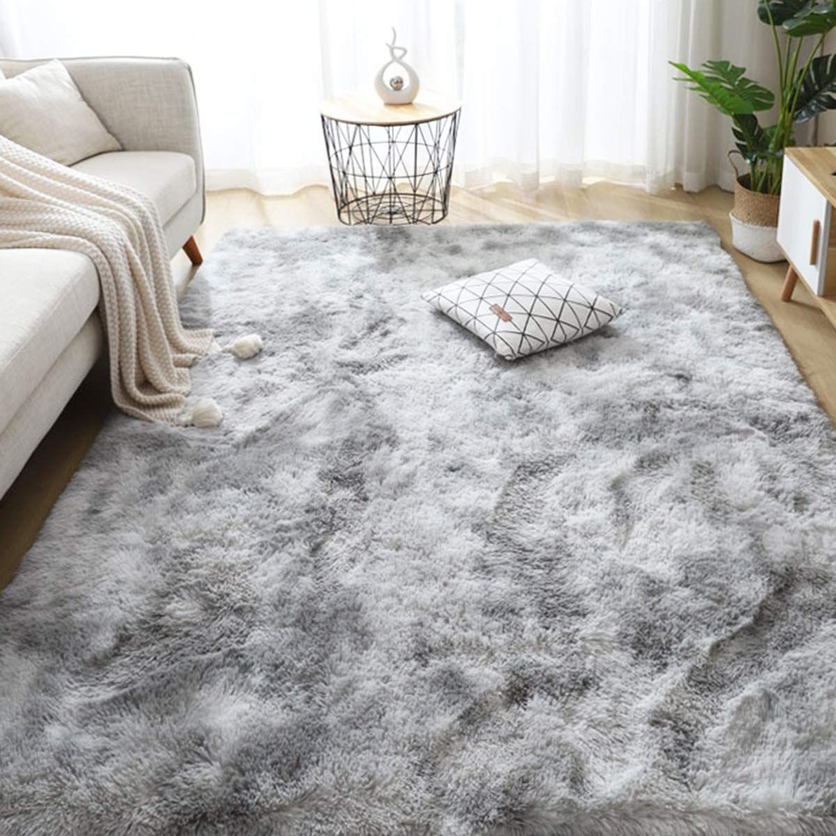 【人気商品】Kinganda カーペット ラグ 北欧 ラグマット ふわふわ 洗える 0.6畳 シャギー 滑り止め付 抗菌 防音 防ダニ 防カビ 折り畳み 柔らか 長方形 冷房 床暖房対応 オールシーズン (80x120cm 