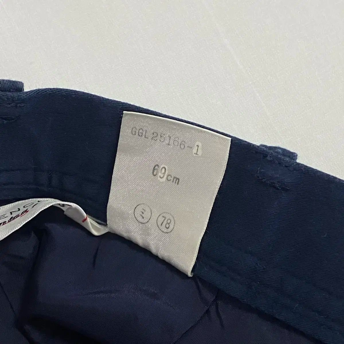 ショートパンツ