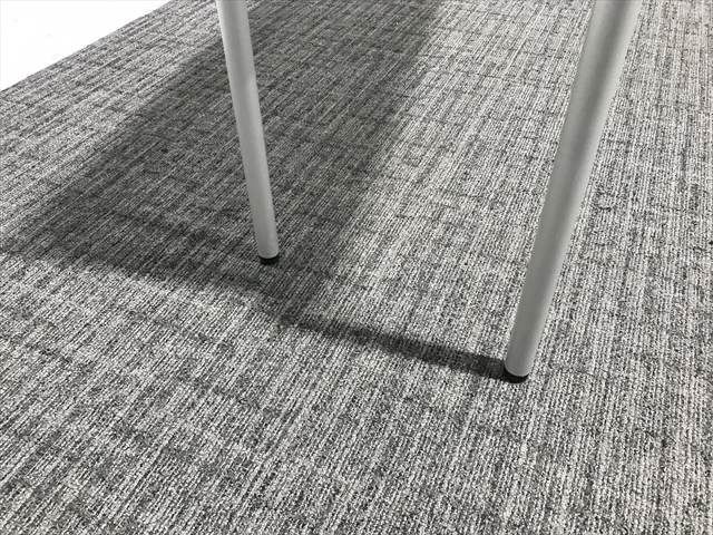 ミーティングテーブル