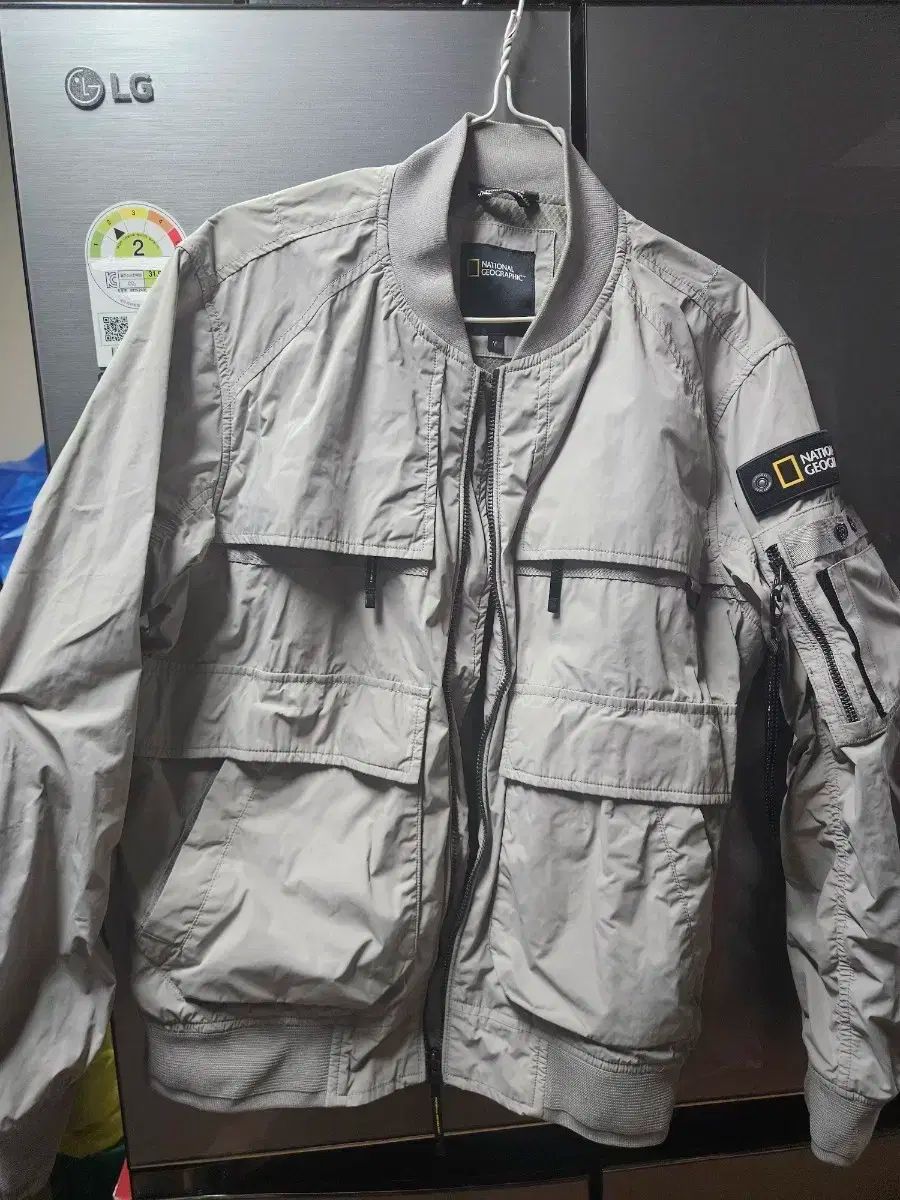 National Geographic ナショナルジオグラフィック 2025 ローマー航空ジャケット