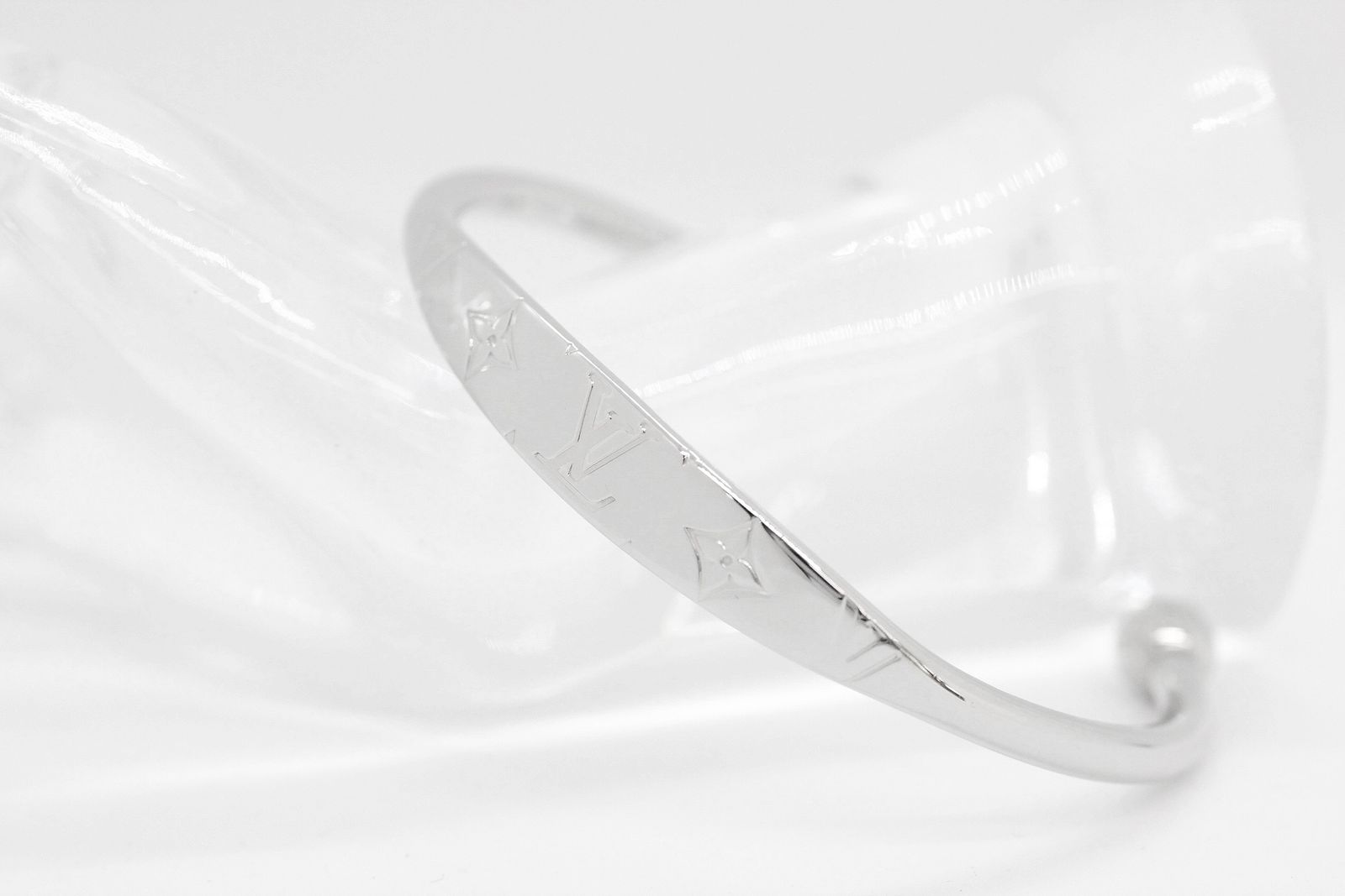 LOUIS VUITTON(ルイ ヴィトン) M64839 モノグラム ジョンク バングル