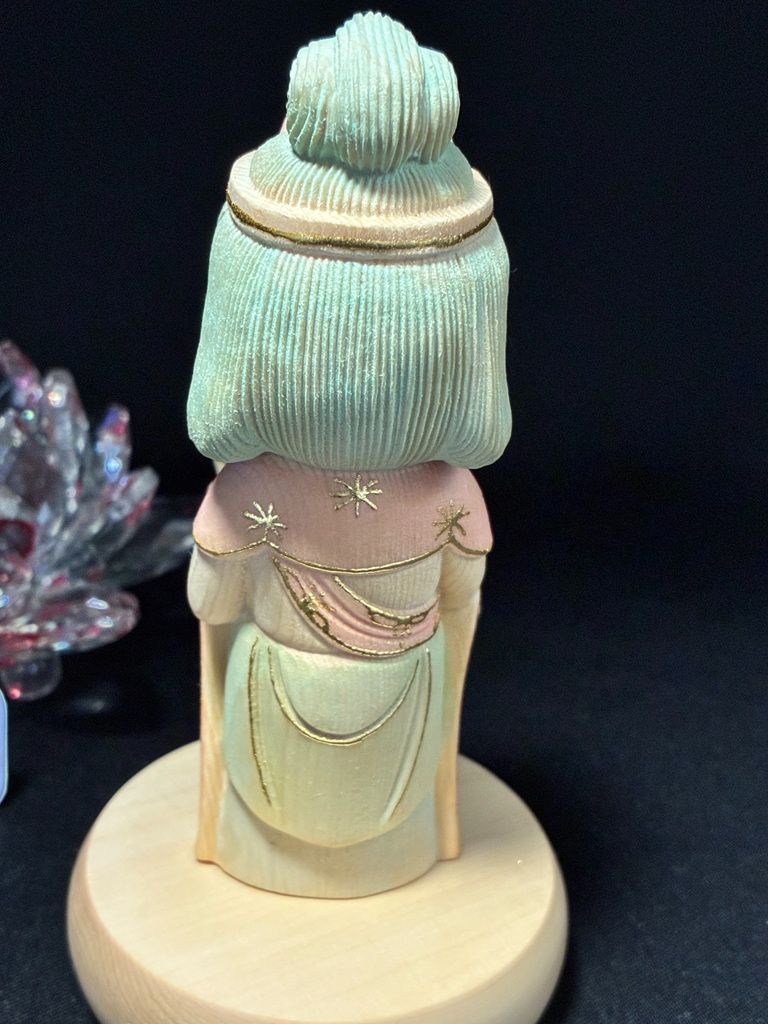 桧木製 切金淡彩色荘厳彫