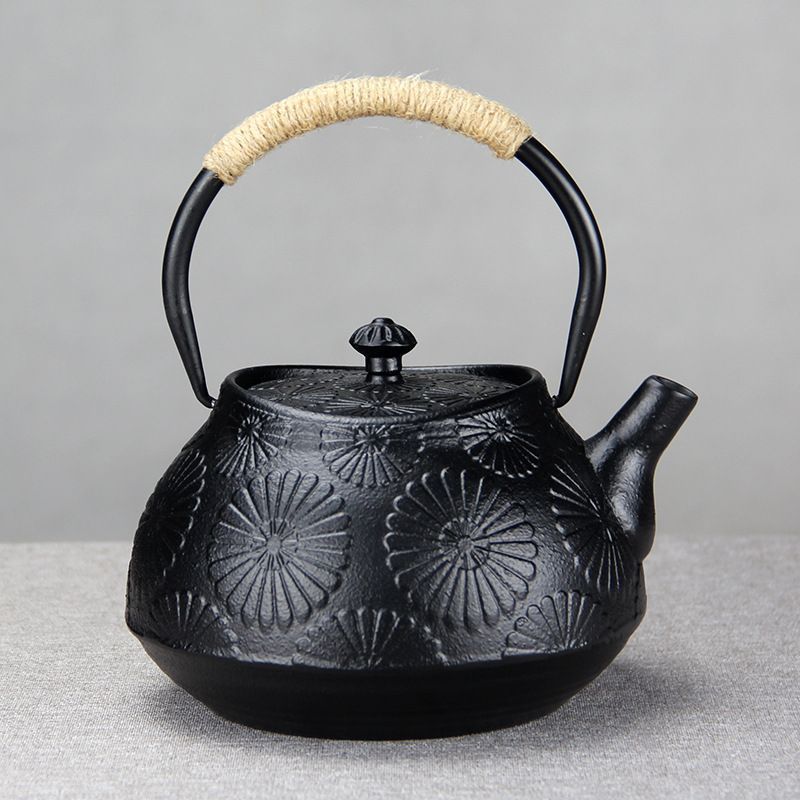 YZ 鉄器 急須 伝統工芸 手作り 鉄分補給 鉄瓶　011 急須 伝統工芸 手作り 鉄分補給 鉄瓶 011（豪華 鉄器 急須 伝統