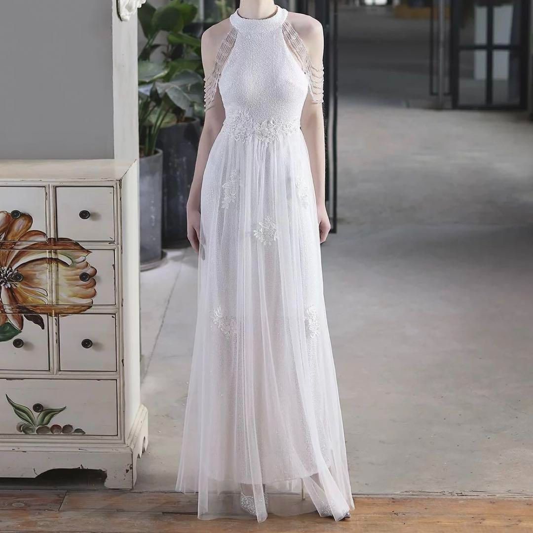 スパンコールにビジューの美しい イブニングドレス♩.• ビジューにスパンコールの美しい イブニングドレス♩.•