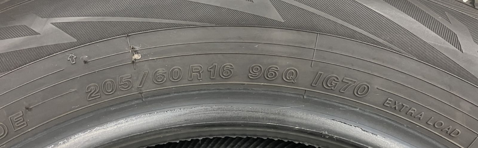 品 1セット スタッドレスタイヤ ヨコハマ アイスガード70 製 205 60 R16 4本セット FFCRYSTALESIA_COM