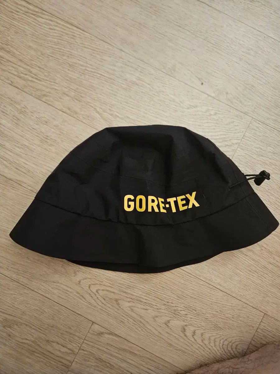 asics アシックス GORE-TEX ゴアテックス バケットハット