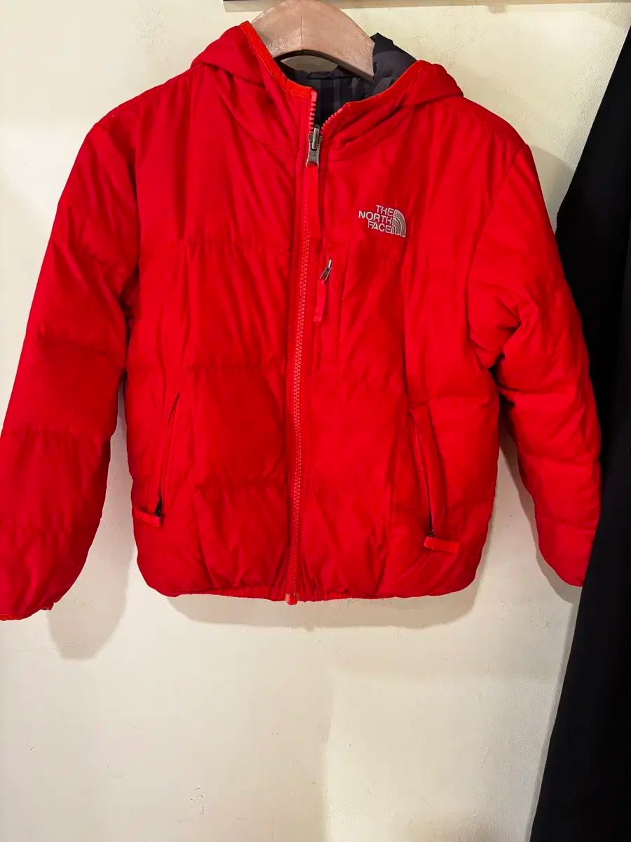 【雷市場（ポンジャン）商品韓国直送】 THE NORTH FACE(ザノースフェイス) 550 キッズ リバーシブル ダウン