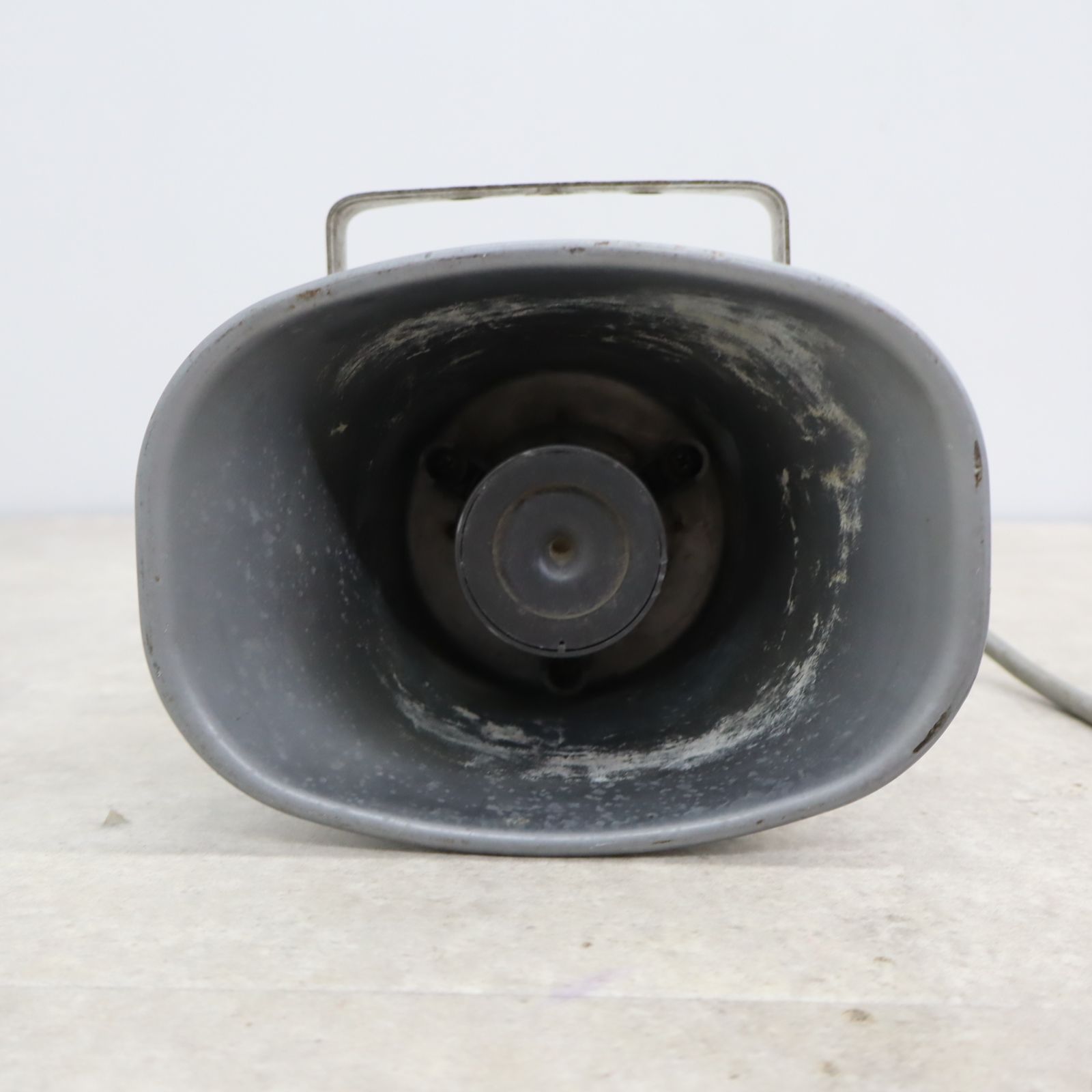 ◇USED品 ｜ホーンスピーカー｜TOA Corporation TC-51 ｜ 拡声器 当時