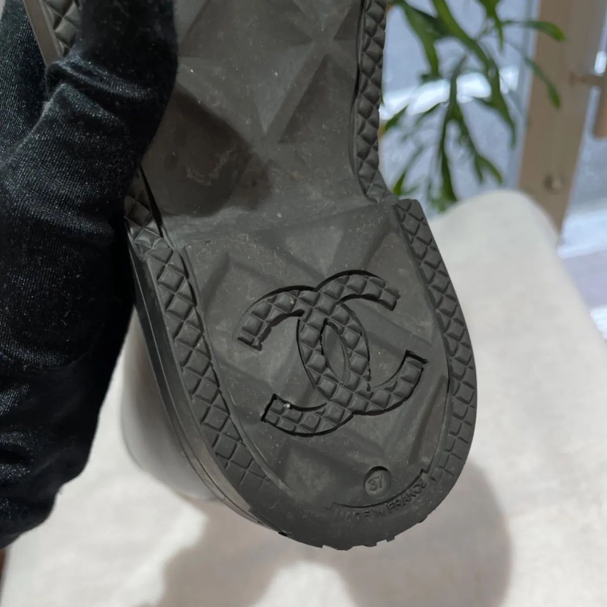 美品】CHANEL シャネル G38355 X56326 94305 ロング レイン