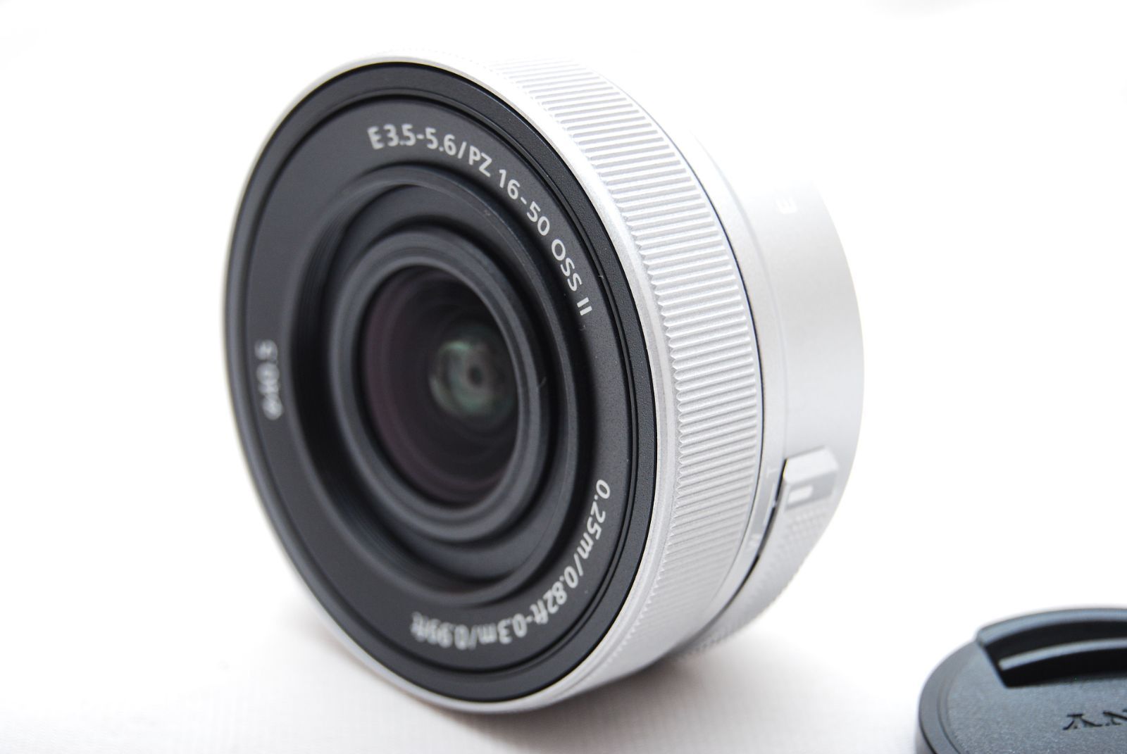 SONY E 16-50mm F3.5-5.6 OSS ズームレンズ OM-SYSTEM E.ZUIKO AUTO-T 135mm F3.5 - 古レンズの風に吹かれて ☆美