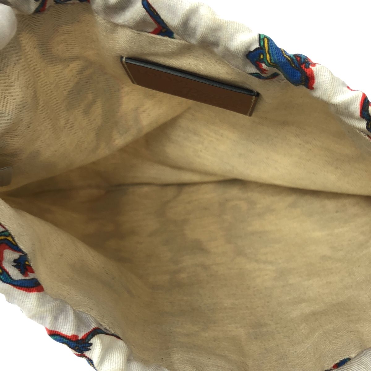 ロエベ パウラズイビザ ドローストリングポーチ 巾着 オレンジ LOEWE